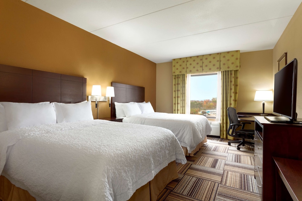 Hampton Inn Knoxville East 18/55