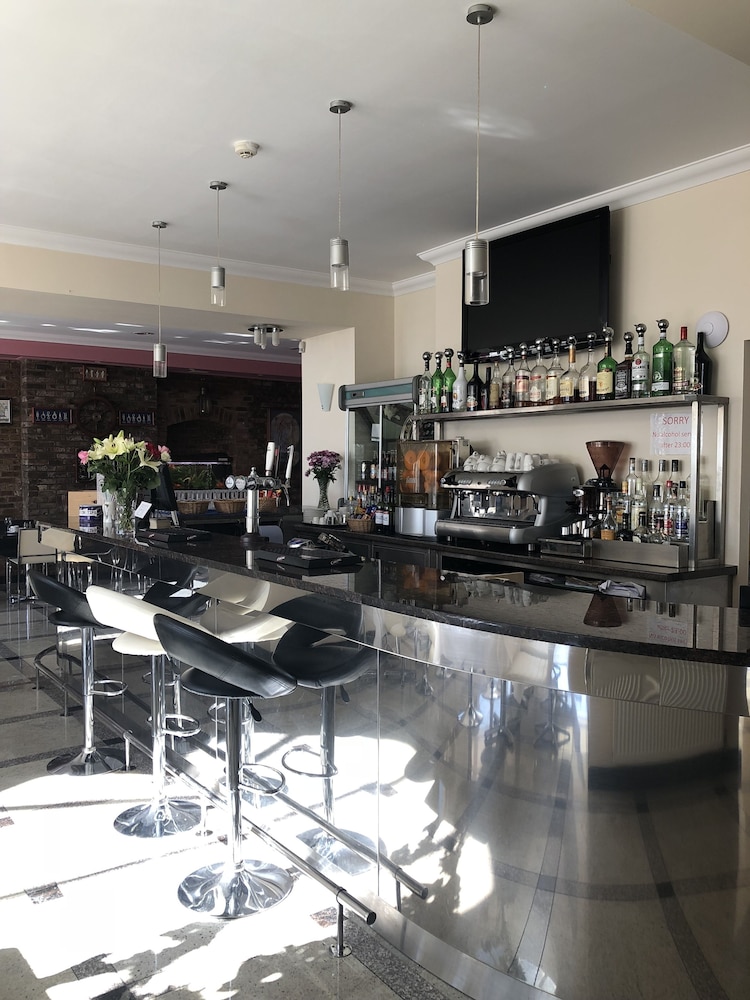 Eastbourne Riviera Hotel 45/64