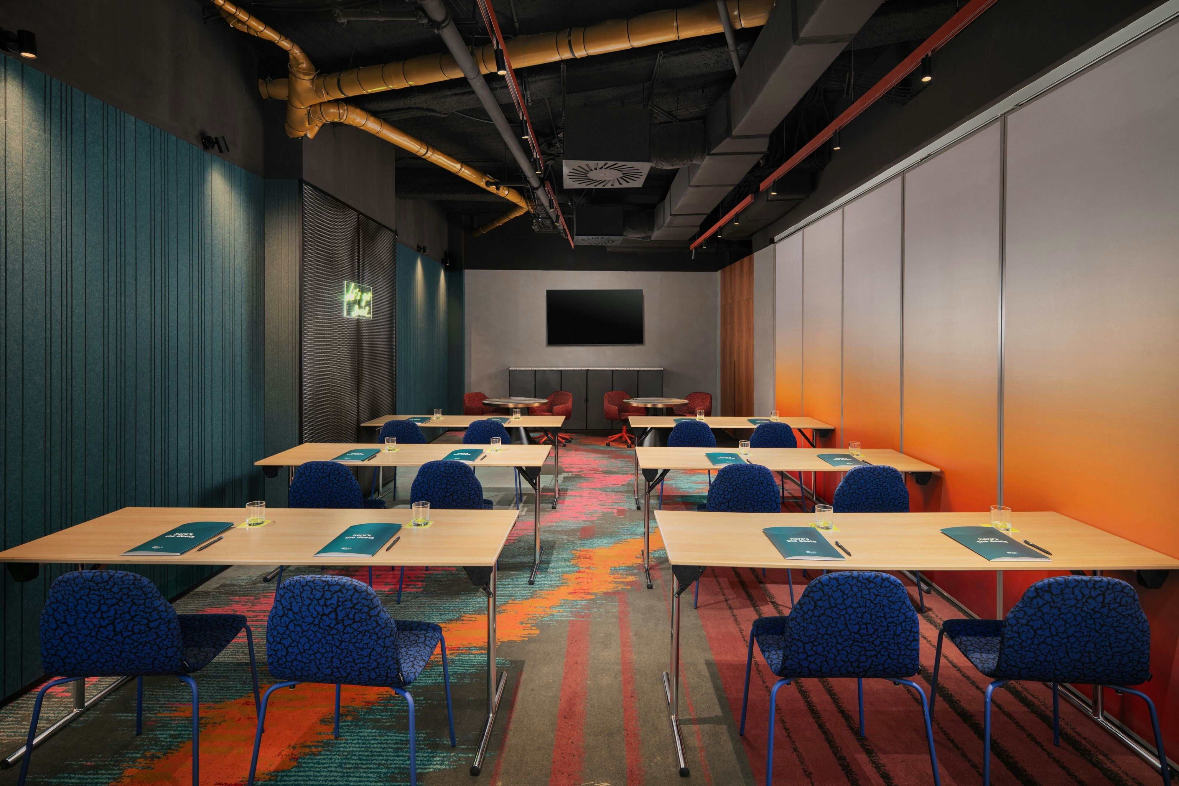 Aloft Madrid Gran Via 33/38