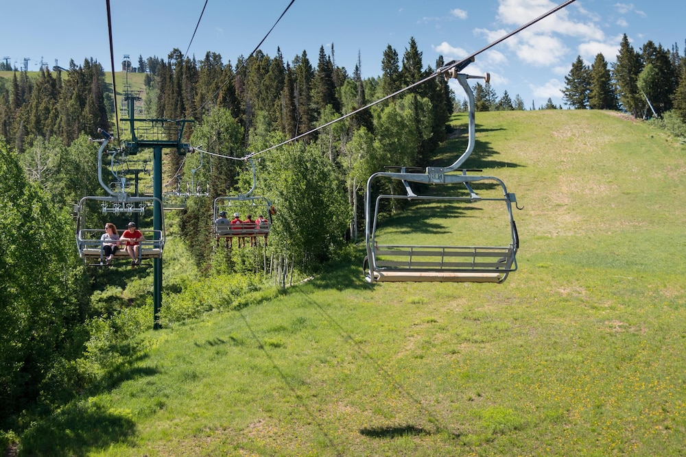 Grand Hyatt Deer Valley 26/50