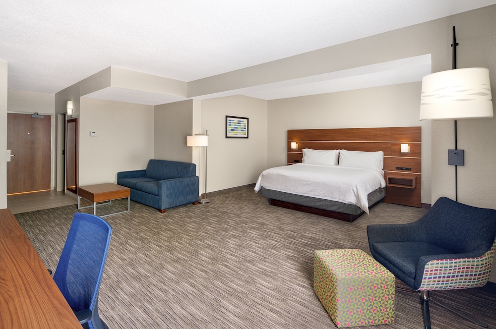 Holiday Inn Express Statesboro 11/42