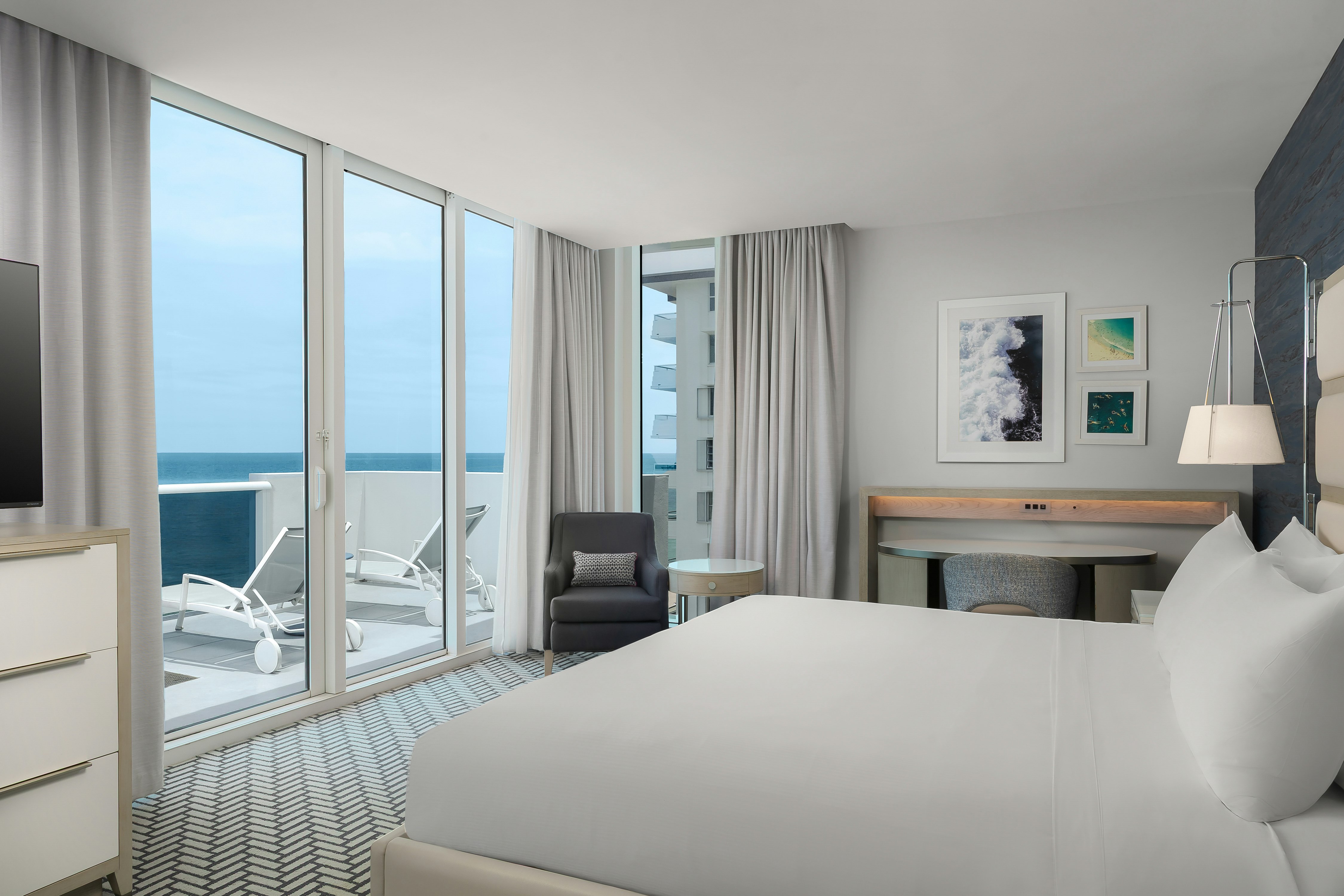 Premium, King Bed, Ocean Front, Balcony