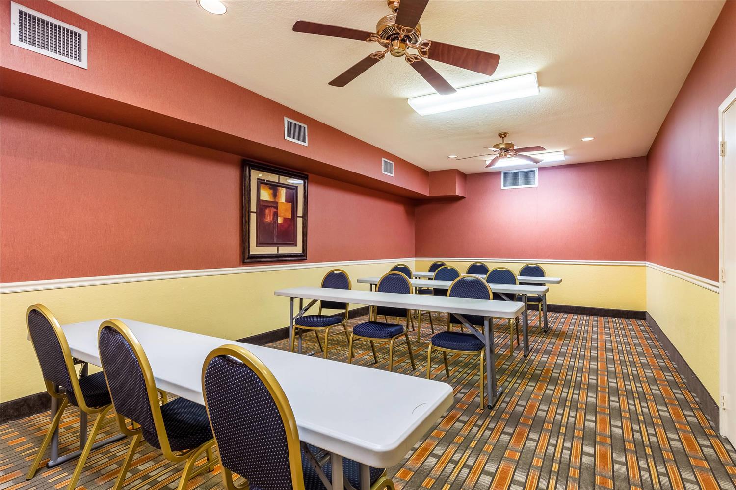 Quality Suites Houston North - Spring 33/41