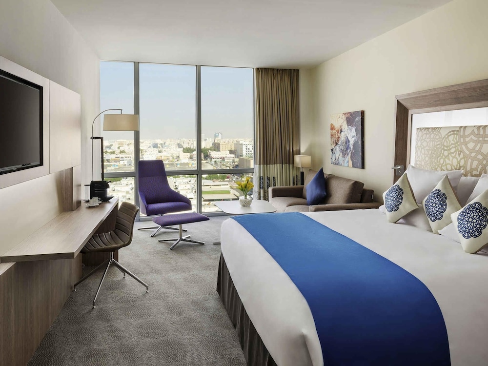 نوفوتيل جدة(Novotel Jeddah Tahlia) 24/75