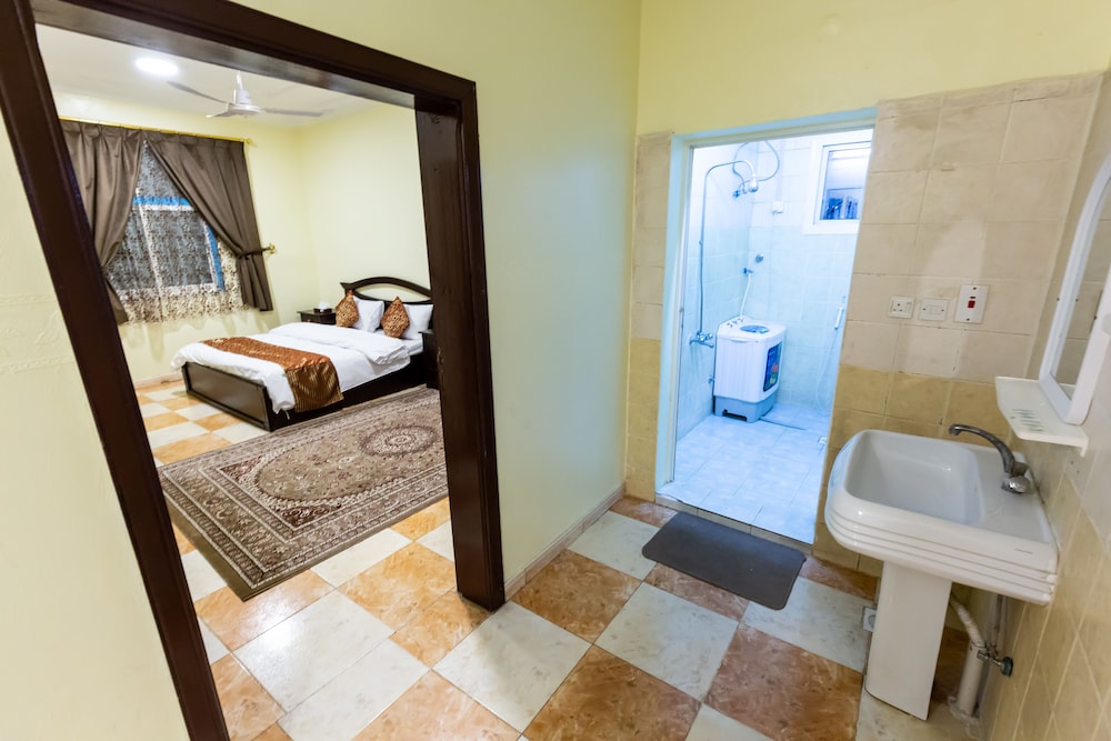 Al Eairy Furnished Apartments - Al Bahah 3 51/52