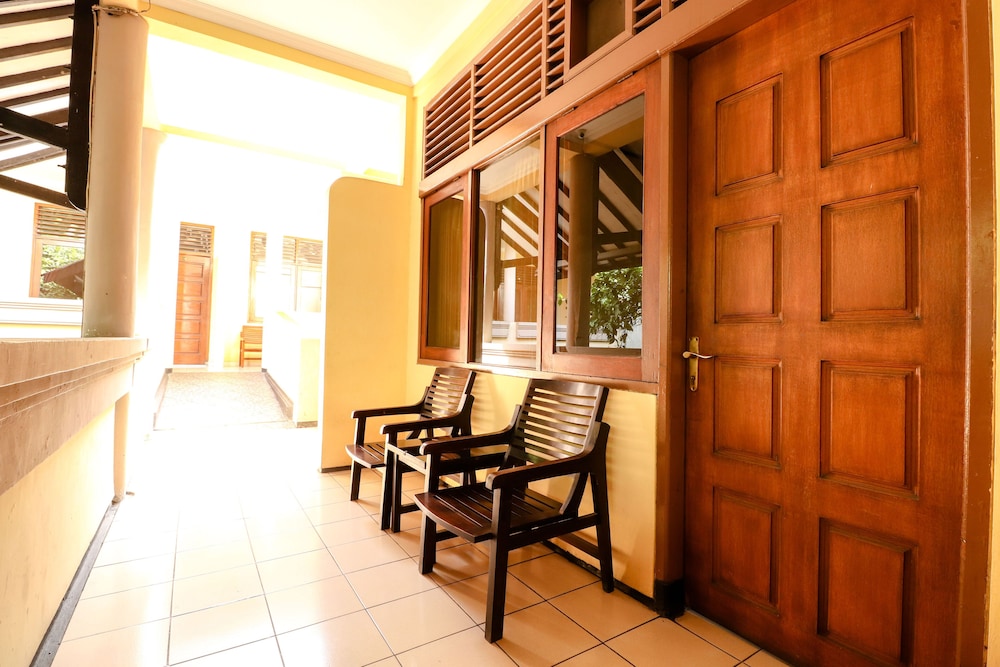 Hotel Bungurasih Syariah by ZUZU 21/26