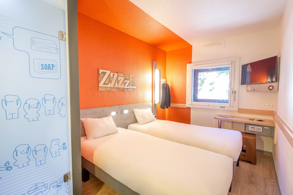 Ibis Budget Marseille Timone 32/70