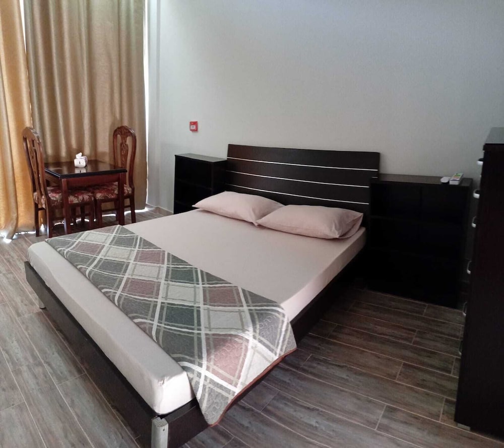 1 BEDROOM, CLUB, STUDIO, SEA VIEW