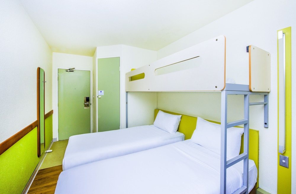 ibis budget Wentworthville 24/52