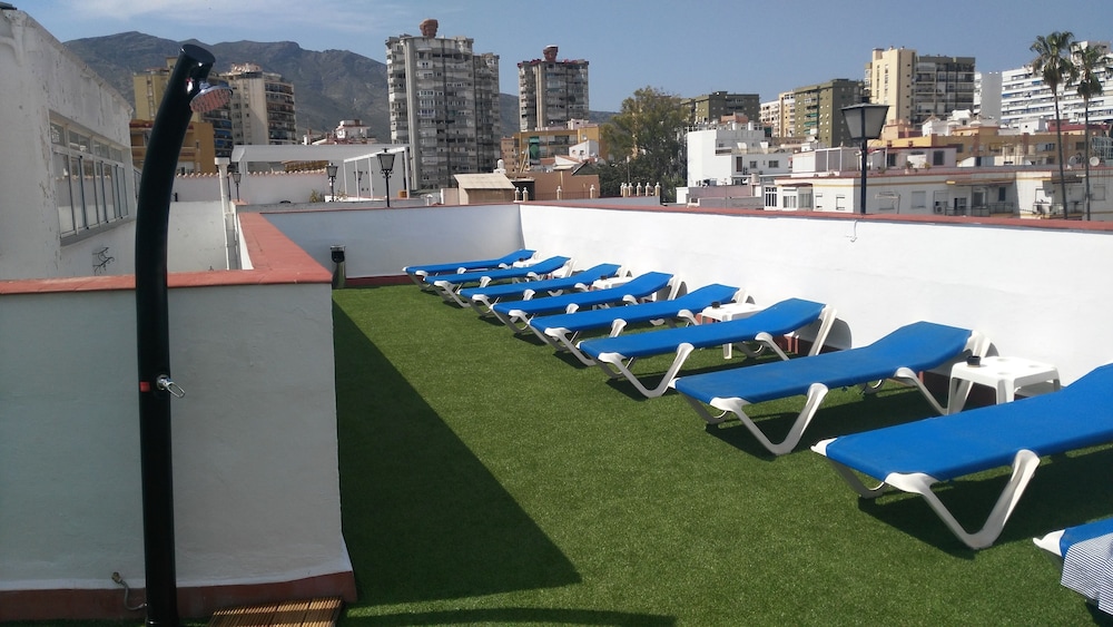 Kristal Hotel 38/40