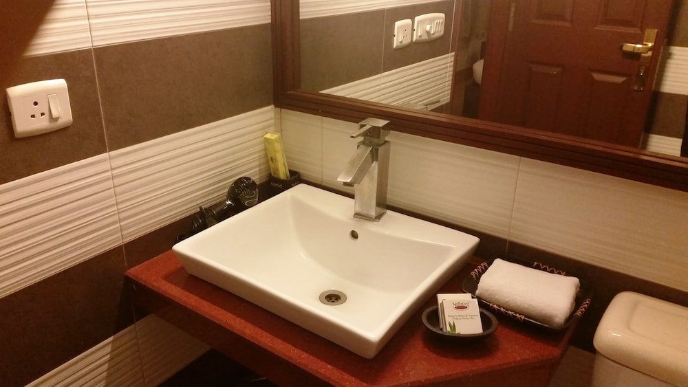 غرفة ديلوكس بسريرين منفصلين، Tavisha Villa Gurgaon 6/6