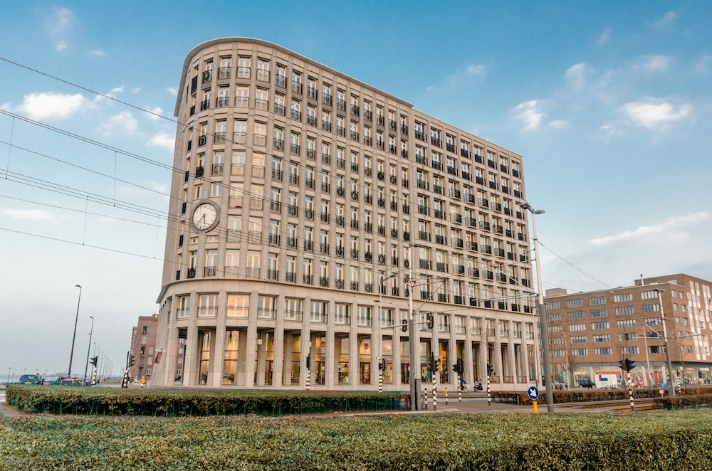 Amadi Panorama Hotel 3/61