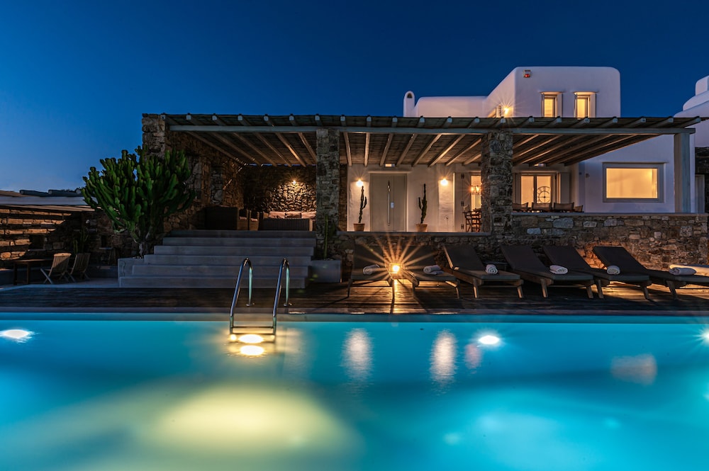 Dreamlike Villas Mykonos 2/50