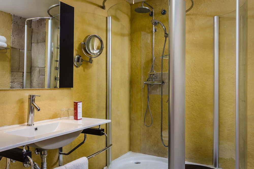 Dorma Cunit Suites & SPA 17/60