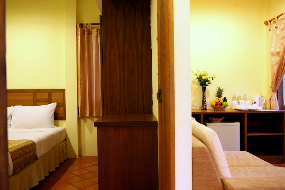Bangtao Village Resort 12/60