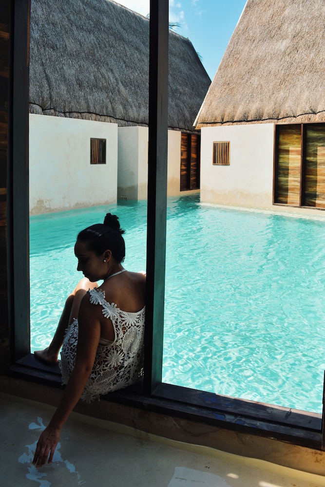 Hotel Punta Caliza 27/48