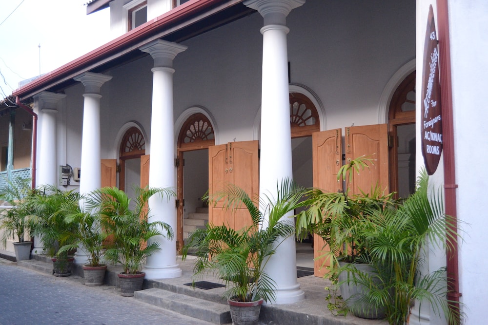 Muhsin Villa 3/50