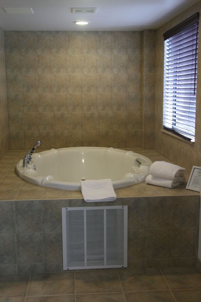 Hampton Inn & Suites Lino Lakes 19/41