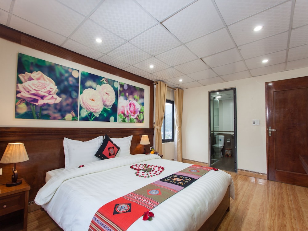 Sapa Friendly Inn & Travel 24/50