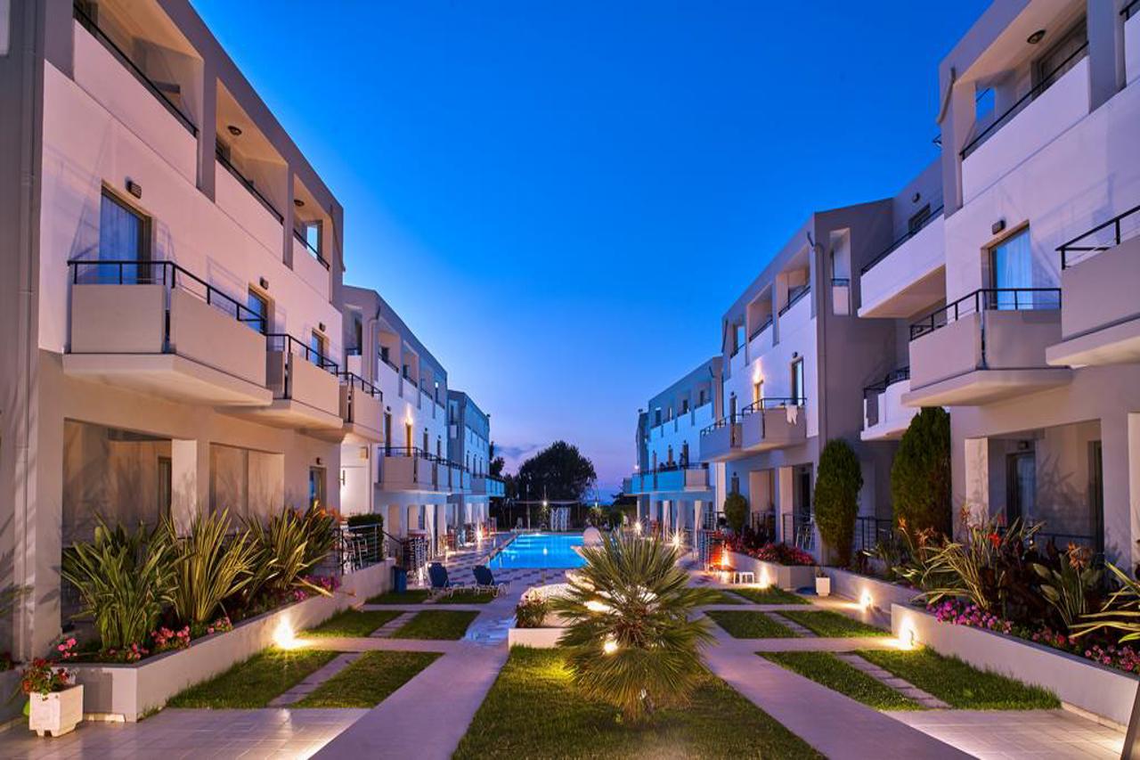 Sunrise Village Hotel 33/36