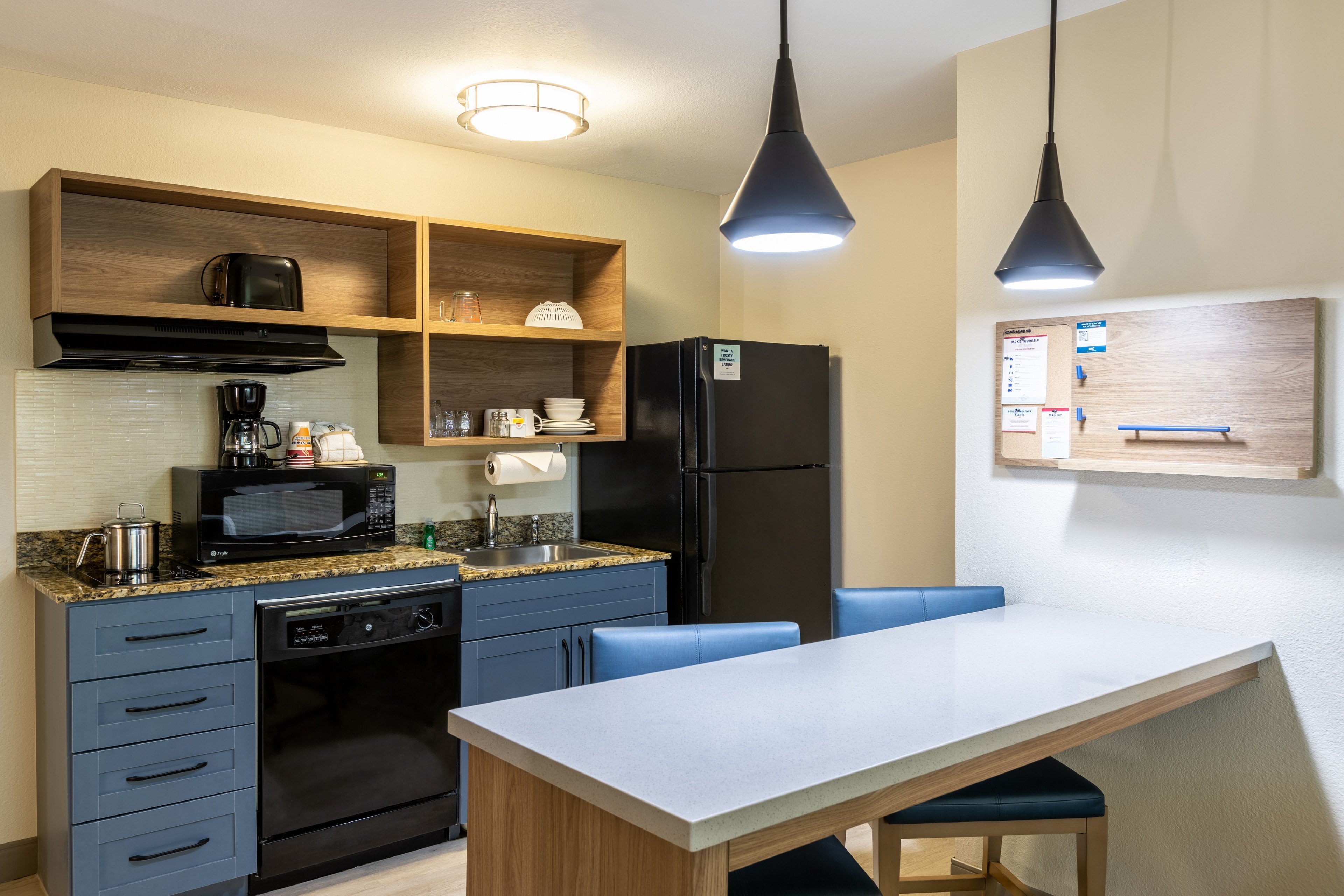 CANDLEWOOD SUITES BLUFFTON - HILTON HEAD 49/73