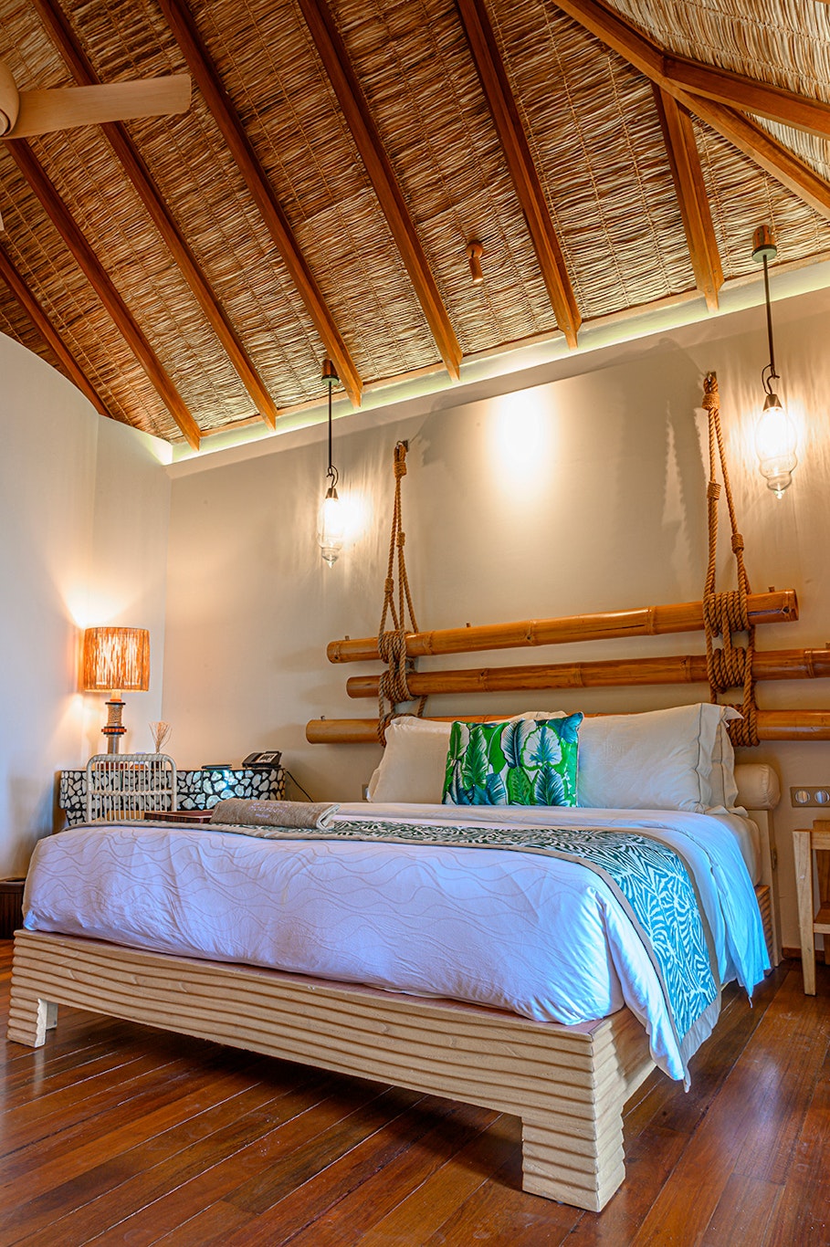 Constance Moofushi Maldives 8/12