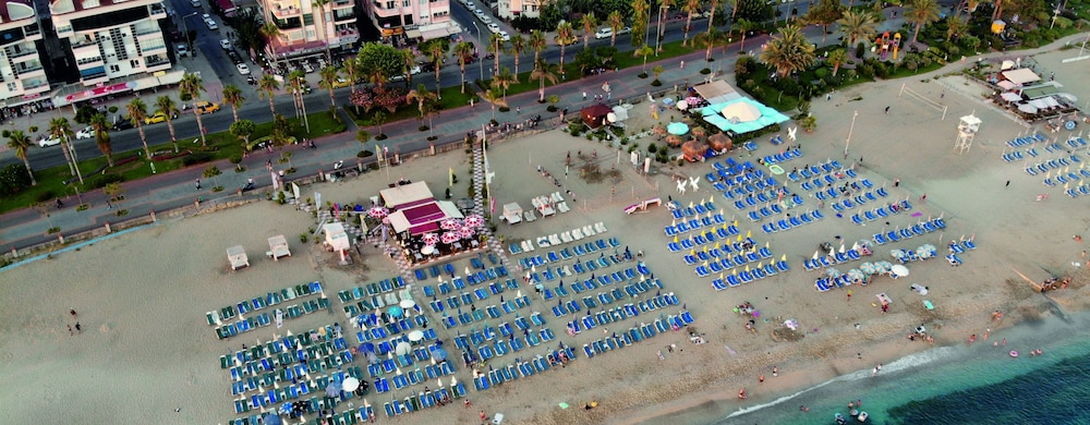 Cleopatra City Hotel 44/49