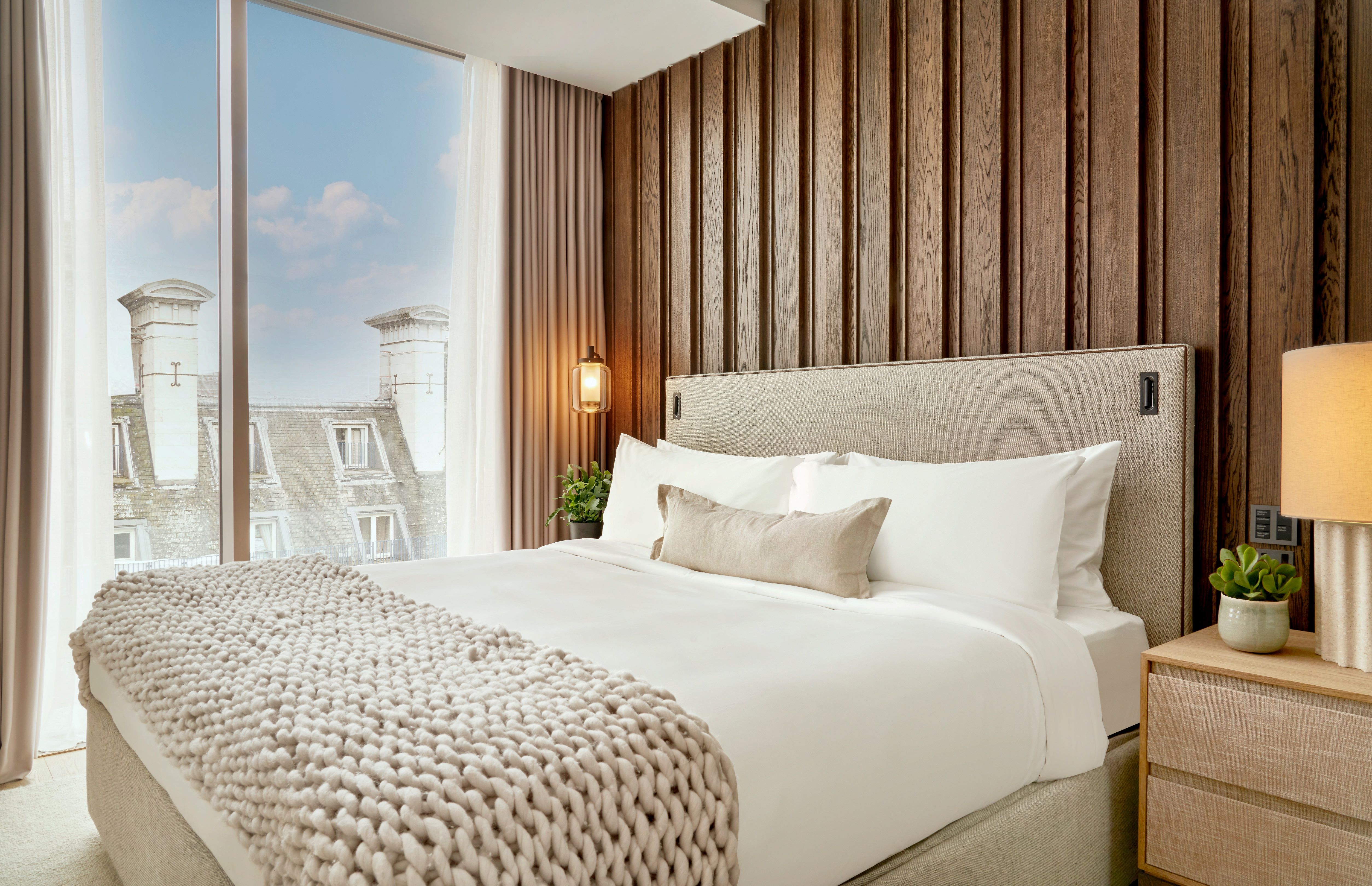 Skyline, Junior Suite