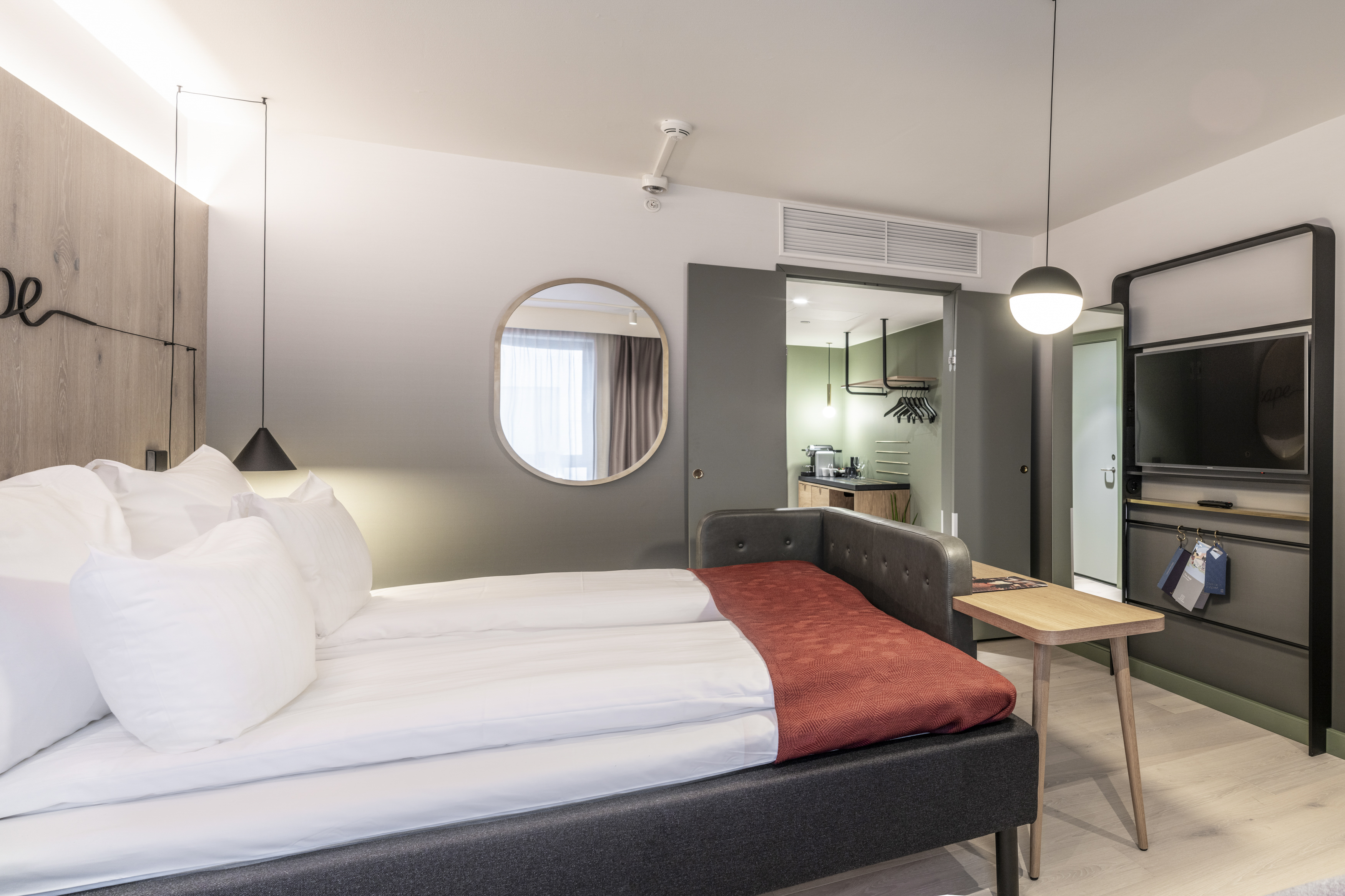 Room, Double Bed, Large