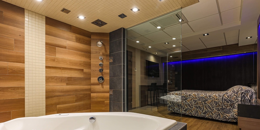 Hotel Le Chablis 23/50