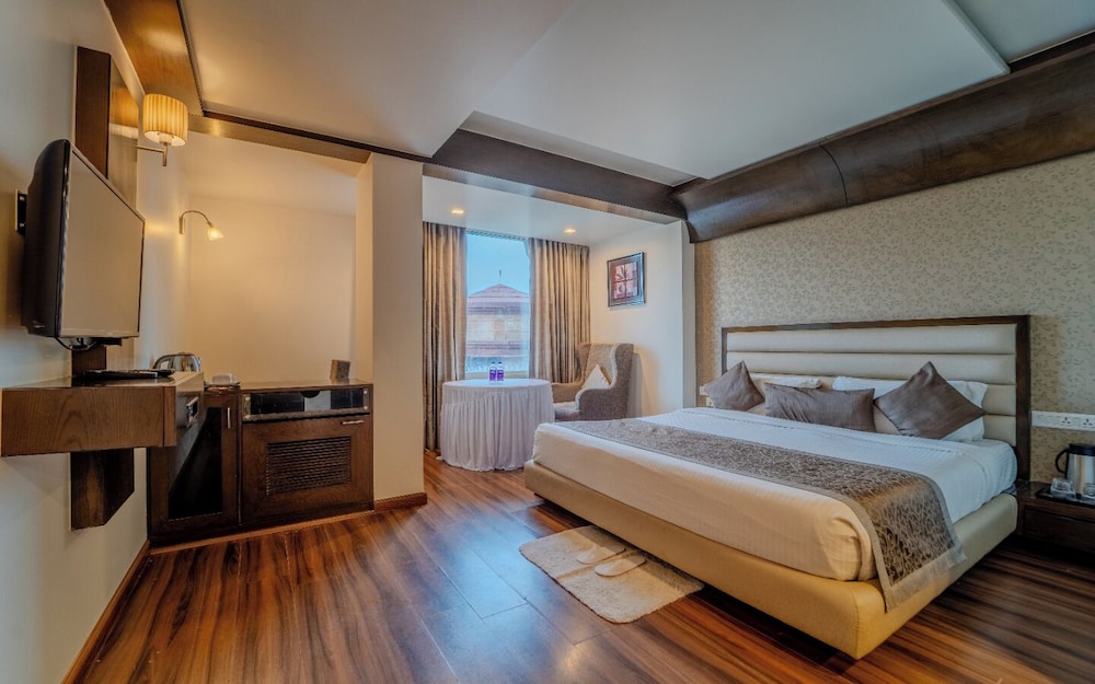 Hotel Park Regent 4/37