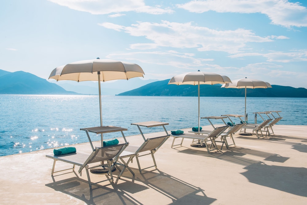 Iberostar Waves Herceg Novi 66/68