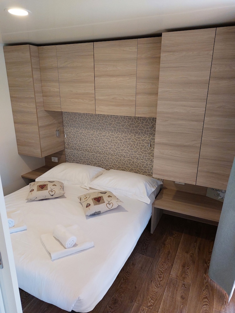 Amadria Park Camping Sibenik Mobile Homes 39/73