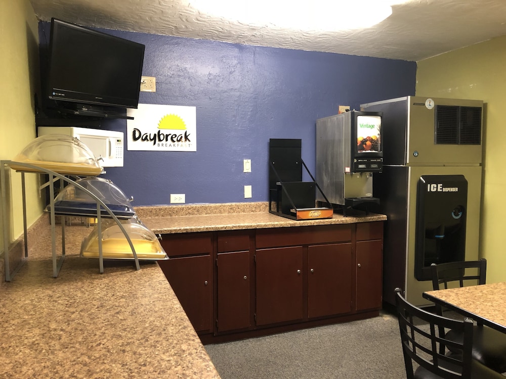 Americas Best Value Inn Hobbs 4/20