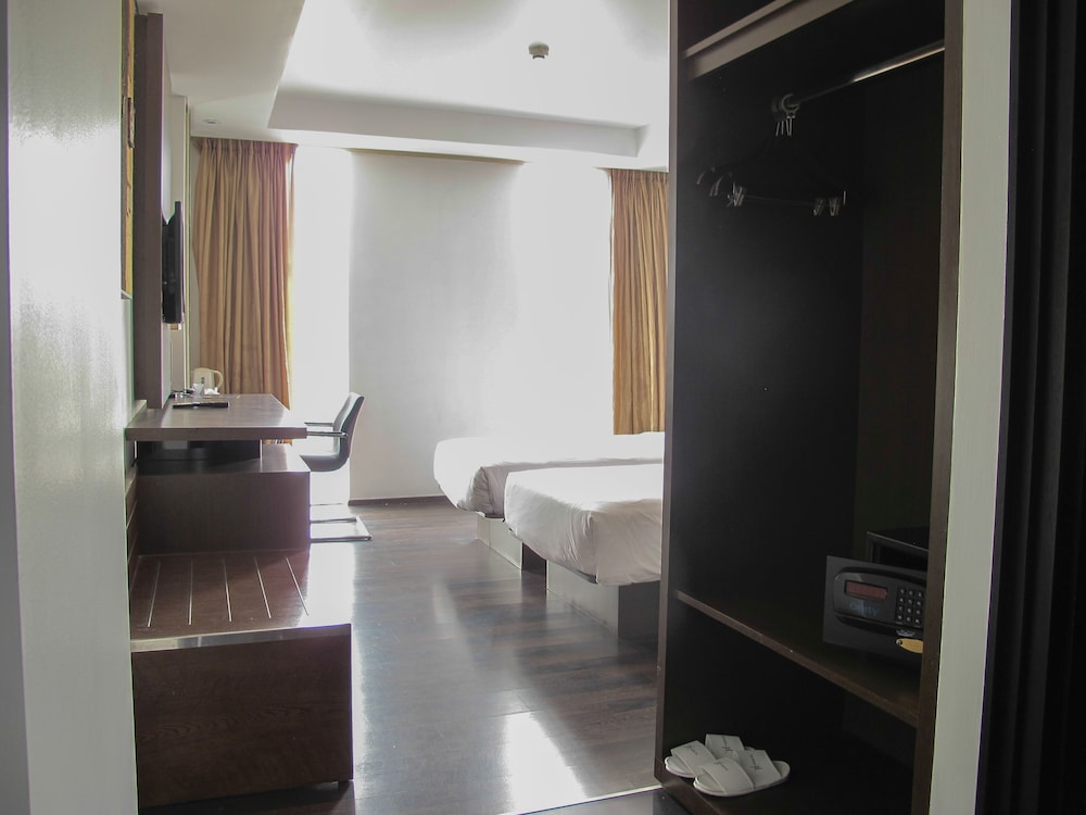 The Akmani Hotel Jakarta 27/68