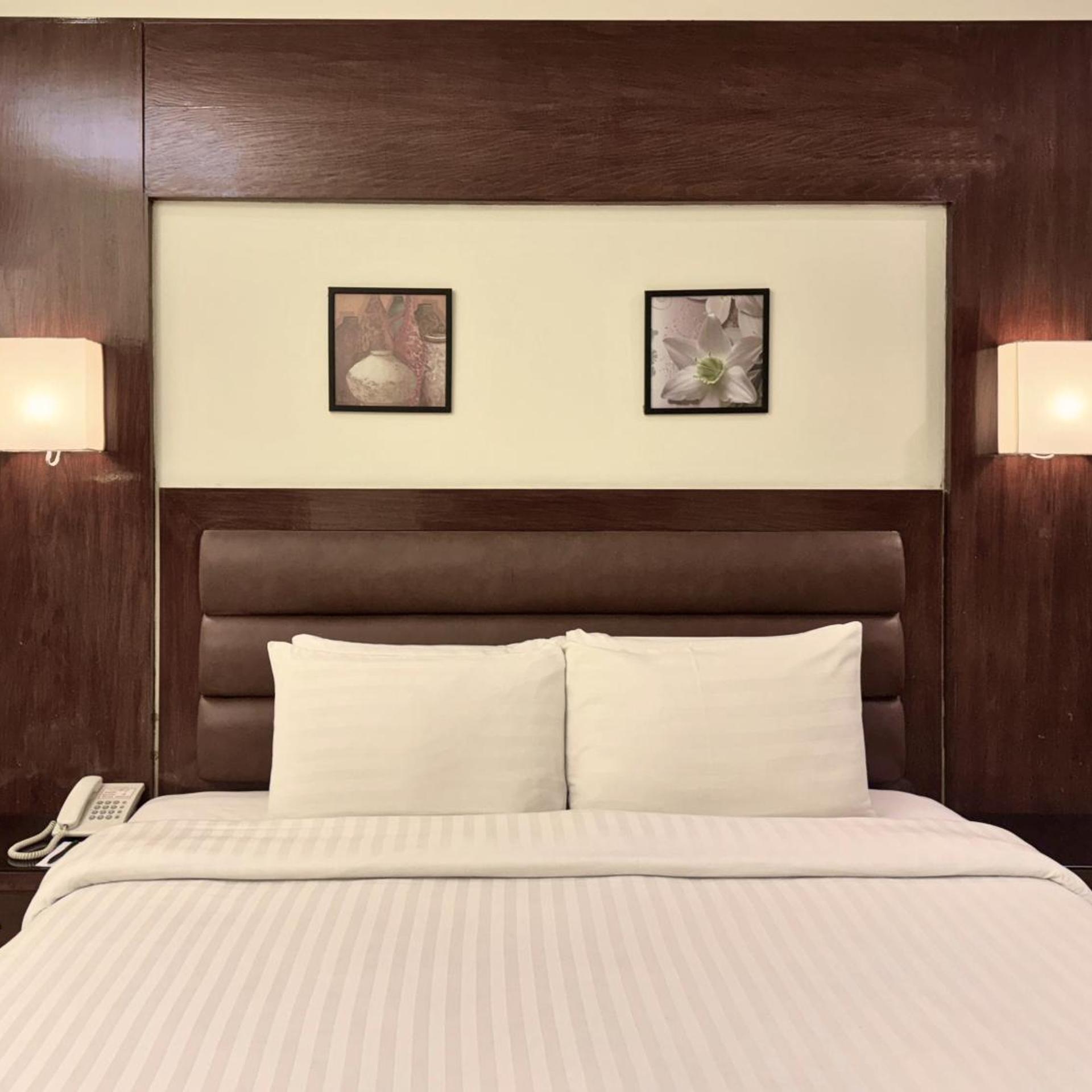 Hotel One Dera Ghazi Khan 18/30