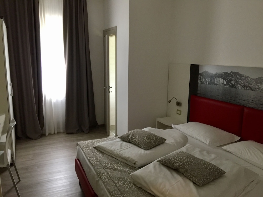 Hotel Casa Serena 16/53