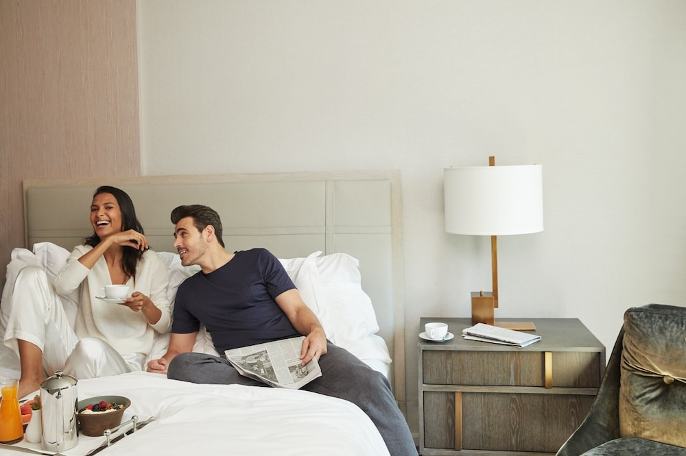 Four Seasons Hotel New York Downtown 36/80
