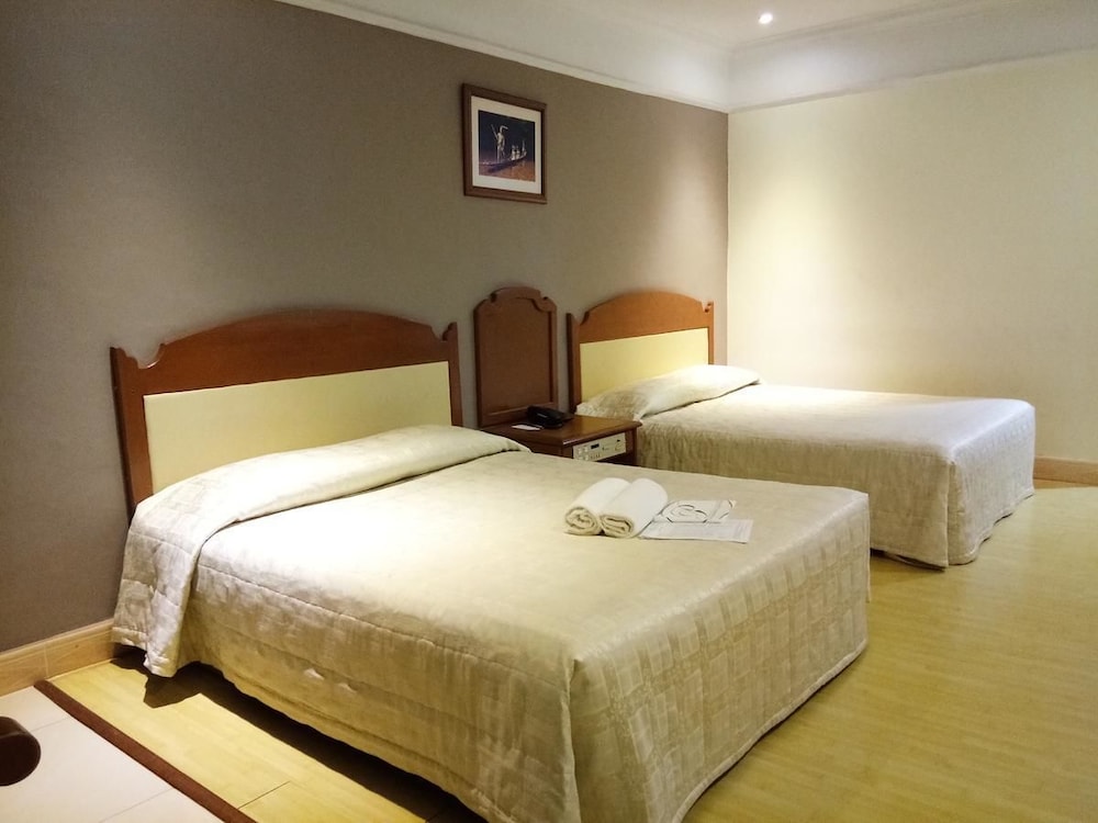 Purnama Hotel Limbang 8/35
