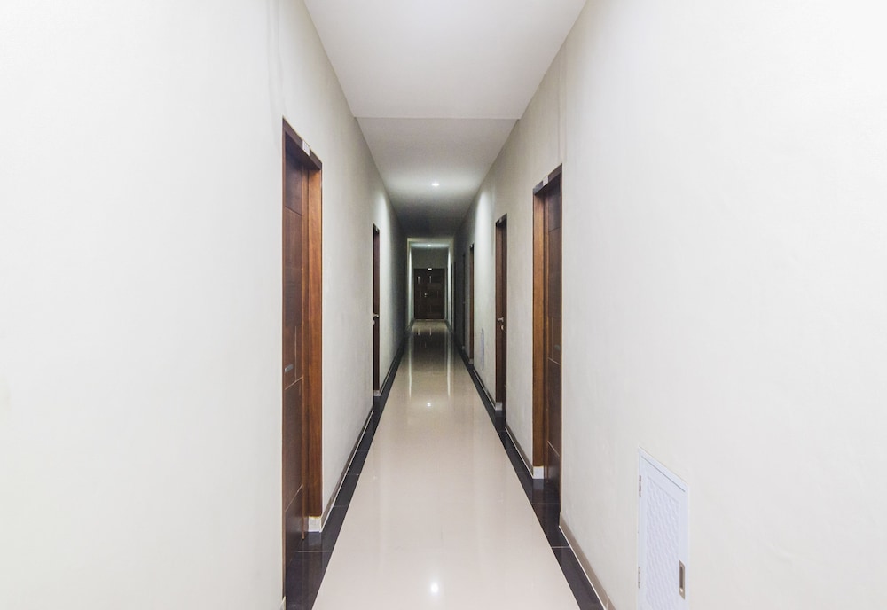 Oyo 1867 Kara Guest House 29/43