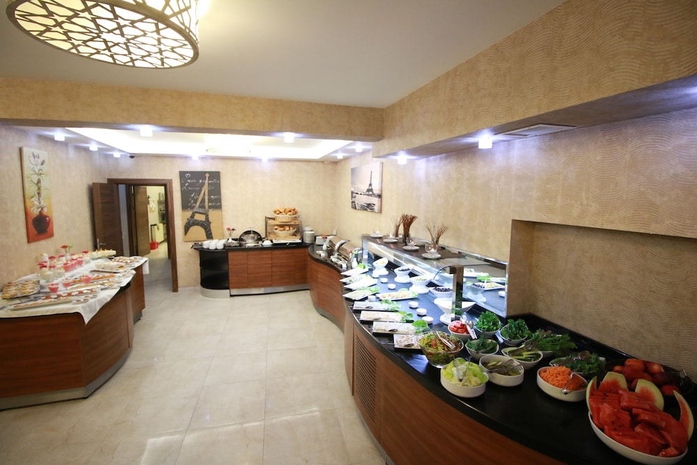 Hotel Business Yatt 46/54