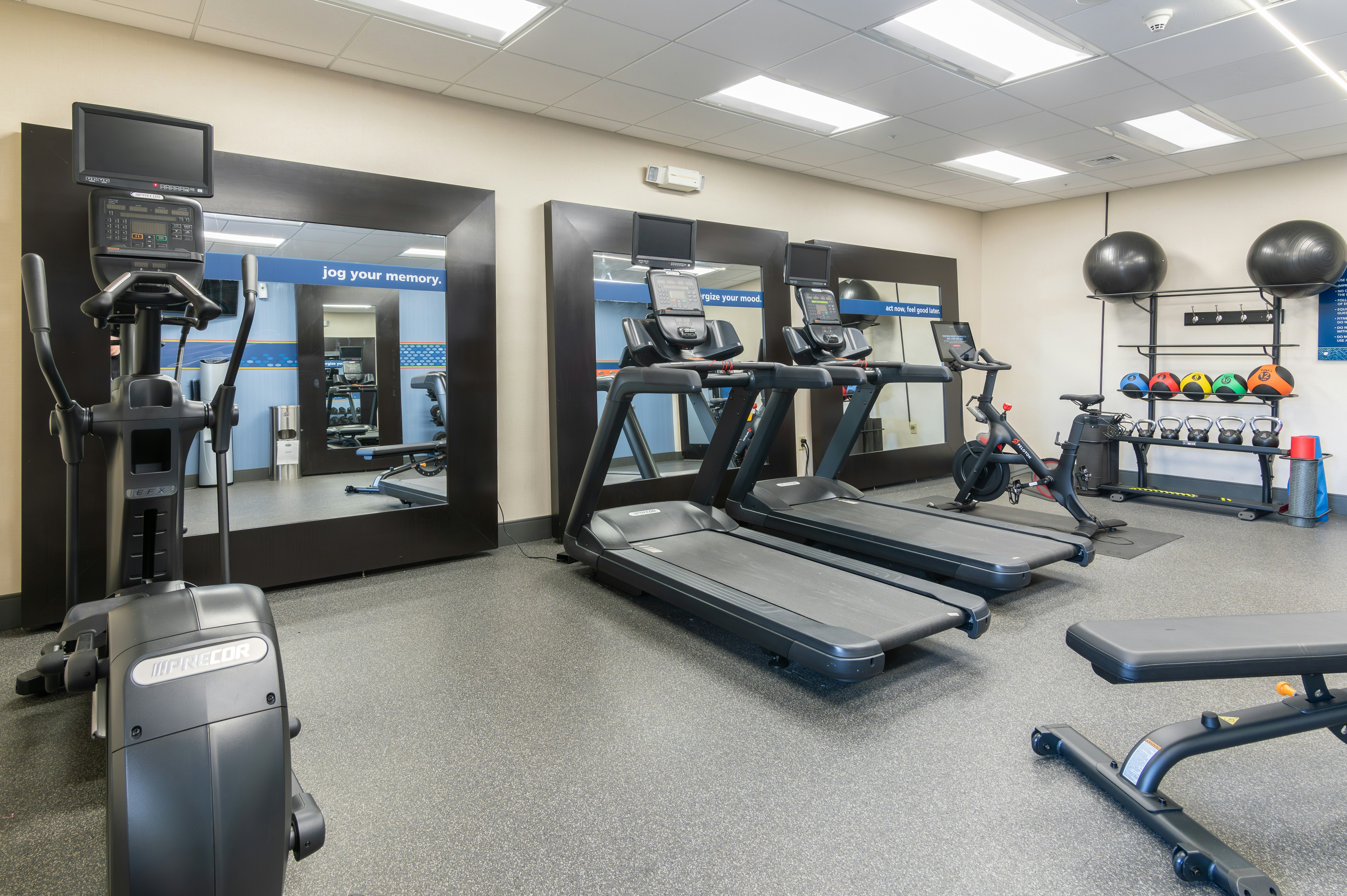 Hampton Inn & Suites Hartford - Manchester 31/61