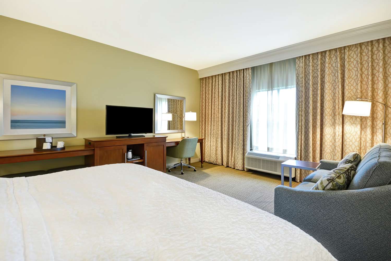 Hampton Inn And Suites Charleston Airport 8/40