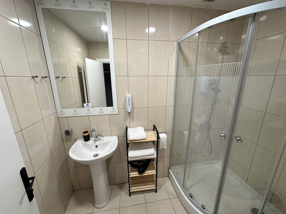 NEW PERA HOTEL 57/59