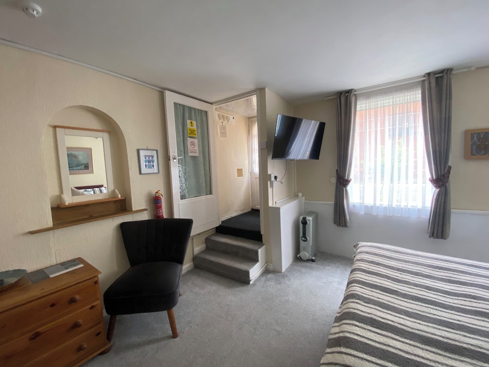 The Mountview 31/50