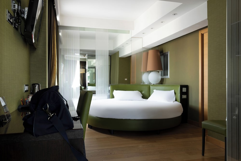 Hotel Royal Caserta 16/50