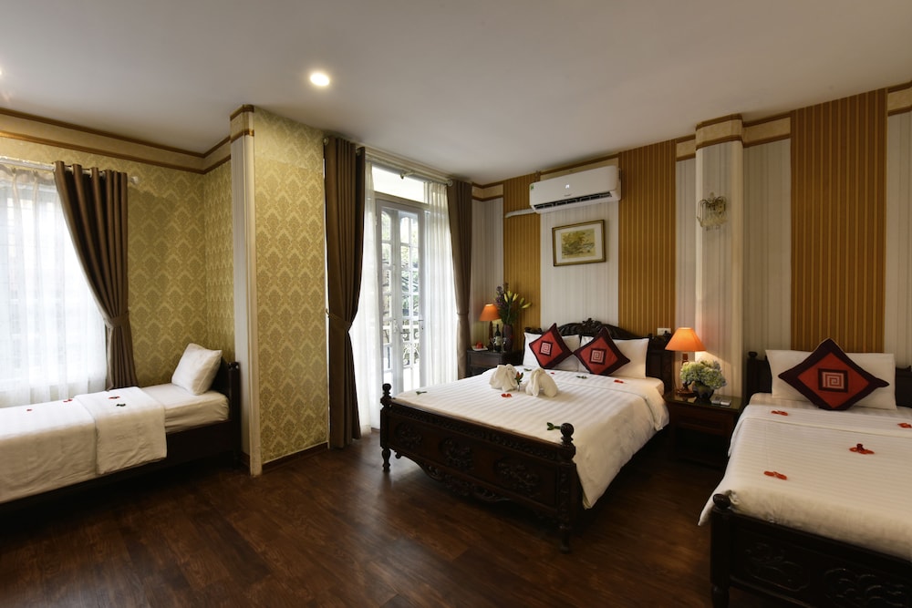 Ibiz City Hostel 4/30