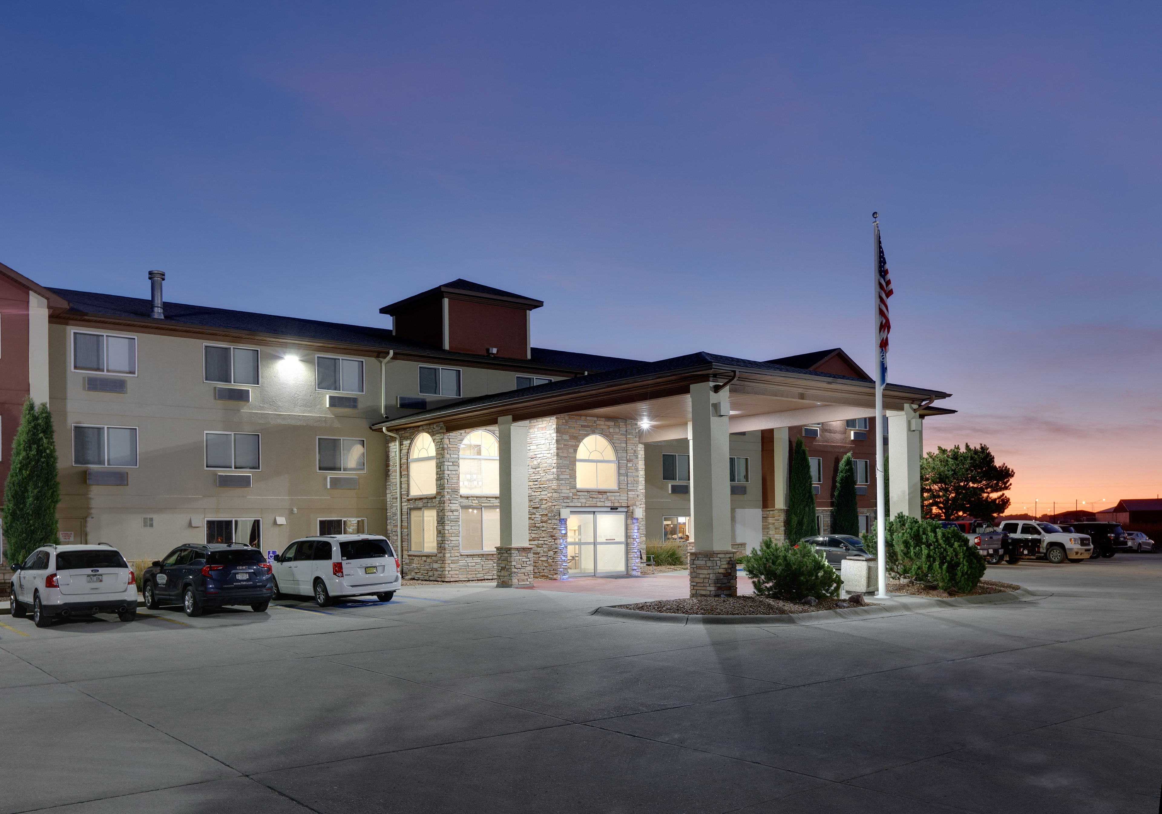 Holiday Inn Express Hotel Suites Scottsbluff Gering 55/57