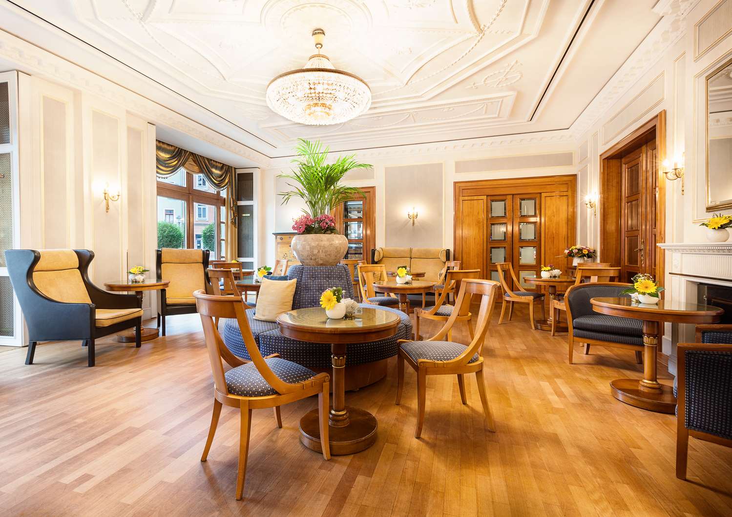 Best Western Premier Grand Hotel Russischer Hof 44/67