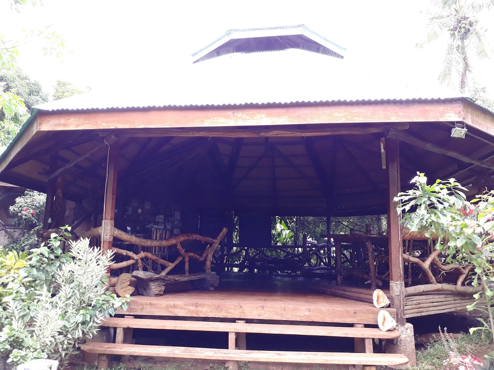 Dabdab Tourist Inn 2/39